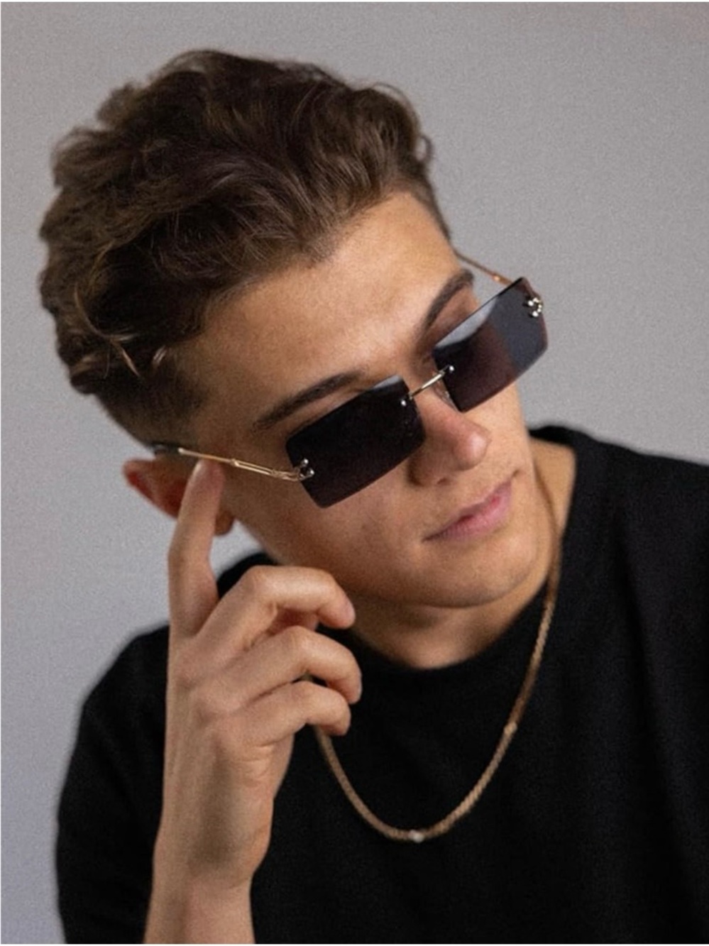 PORADAY Unisex Rectangle Vintage Rimless Sunglasses | Black & Gold